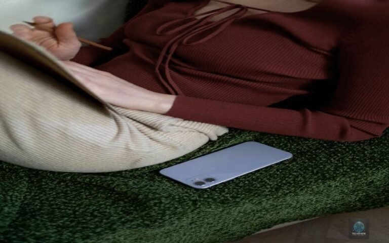 Apple iPhone 17 Pro front and back design with titanium body and slimmer bezels
